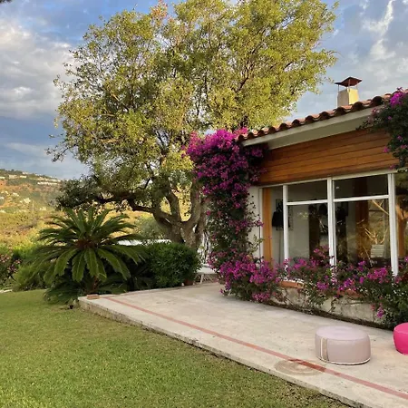 Vila Casa Vista Mar En *